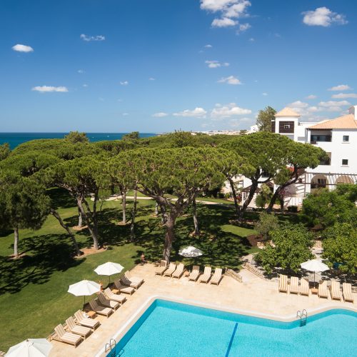 Pine Cliffs Hotel, a Luxury Collection Resort *****