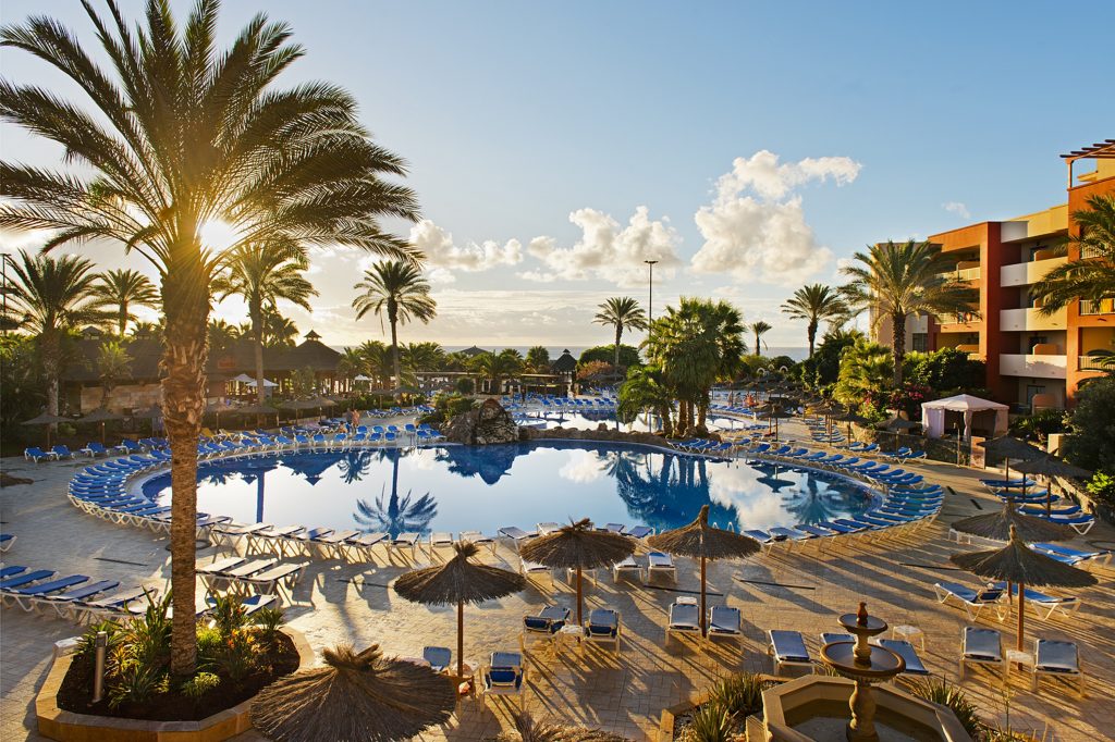 Elba Carlota Beach & Convention Resort ****