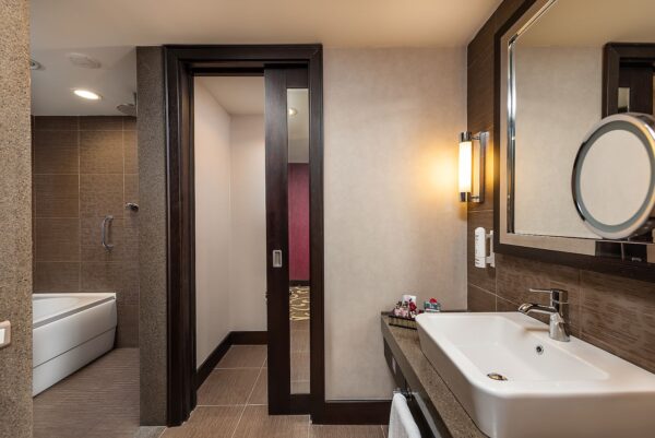 Cornelia Diamond Golf Resort - Badezimmer