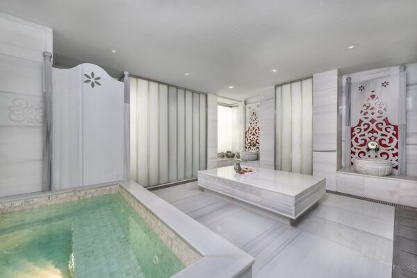 Cornelia Diamond Spa