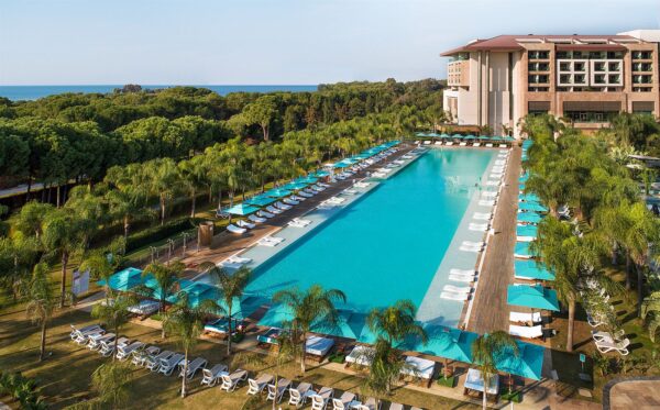 Regnum Carya Außenpool
