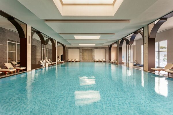 Titanic Deluxe Golf Belek Indoorpool