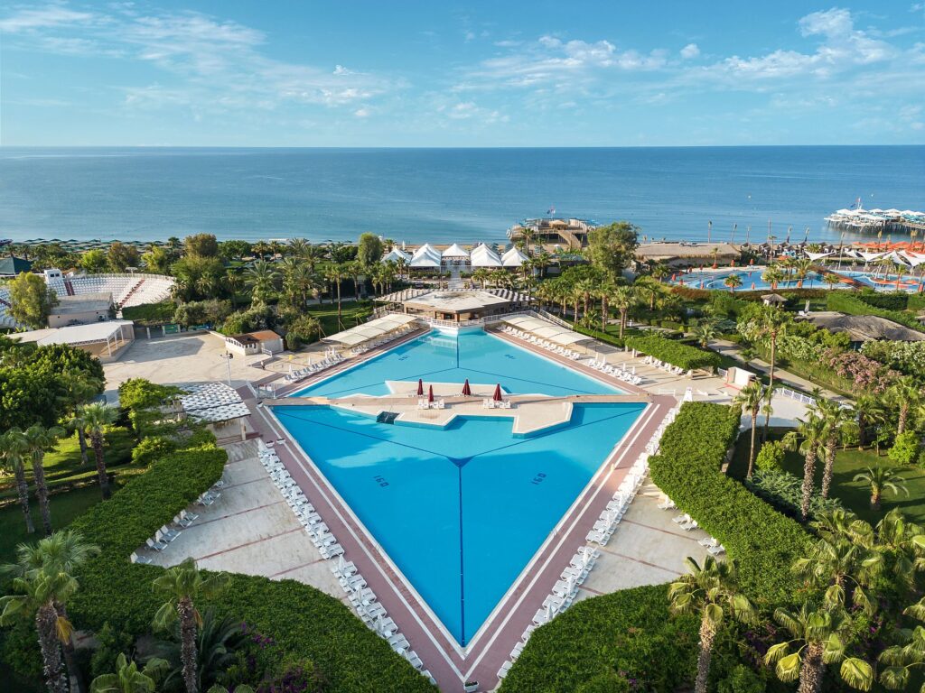 Kaya Belek Außenpool