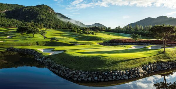 Bllack Mountain Golf - 4. Loch