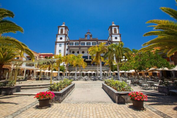 Lopesan Villa del Conde Central Plaza