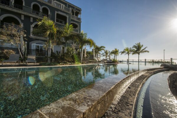 Lopesan Villa del Conde Infinitypool